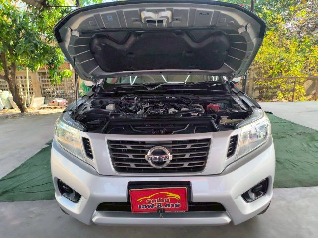 Nissan NP300-NAVARA 2019 2.5 S Pickup ดีเซล ไม่ติดแก๊ส เกียร์ธรรมดา บรอนซ์เงิน รูปที่ 3