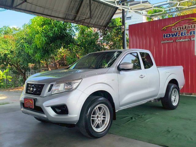 รถ Nissan NP300-NAVARA 2.5 S สี บรอนซ์เงิน