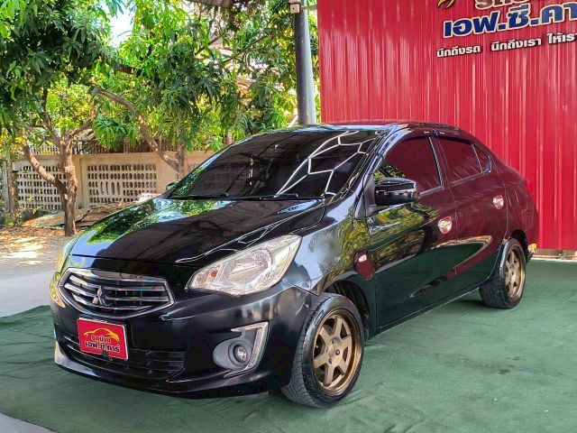 Mitsubishi Attrage 2018 1.2 Limited Edition Sedan เบนซิน ไม่ติดแก๊ส เกียร์อัตโนมัติ ดำ รูปที่ 2