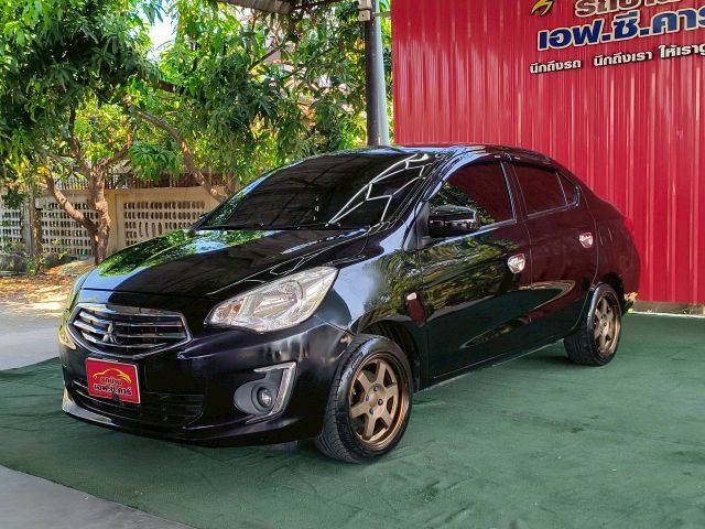 รถ Mitsubishi Attrage 1.2 Limited Edition สี ดำ