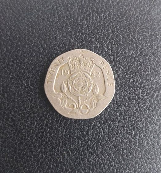 เหรียญ 20 เพนนี ปี1982
