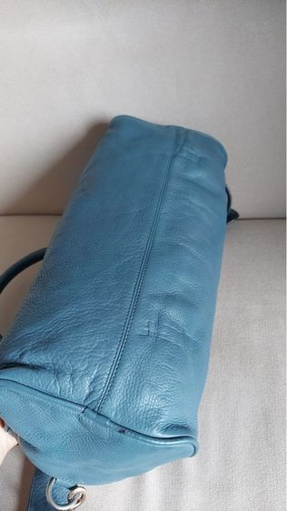 กระเป๋า Loewe ทรงหมอน ของแท้ สีฟ้าควันบุหรี่  รูปที่ 6