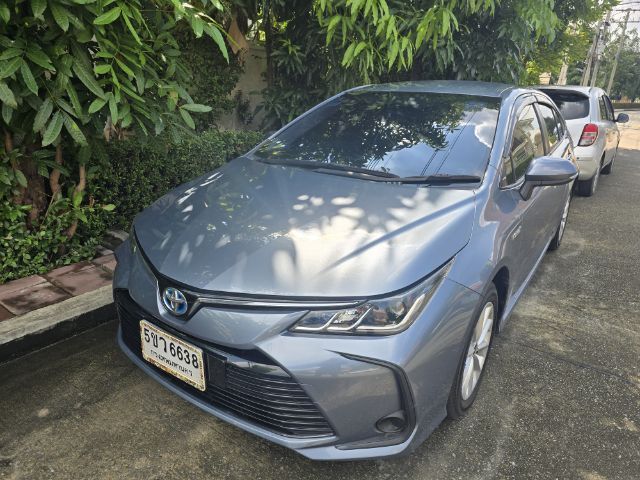 Toyota Altis 2020 1.8 Hybrid Entry Sedan เบนซิน ไม่ติดแก๊ส เกียร์อัตโนมัติ ฟ้า รูปที่ 3