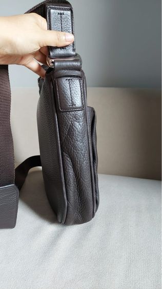 กระเป๋าสะพายคอสบอดี้ Bally ของแท้ รูปที่ 4