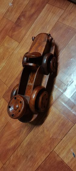 โมเดลไม้แกะรถโบราณ เข็ญเล้อเลียน​ได้ รูปที่ 2