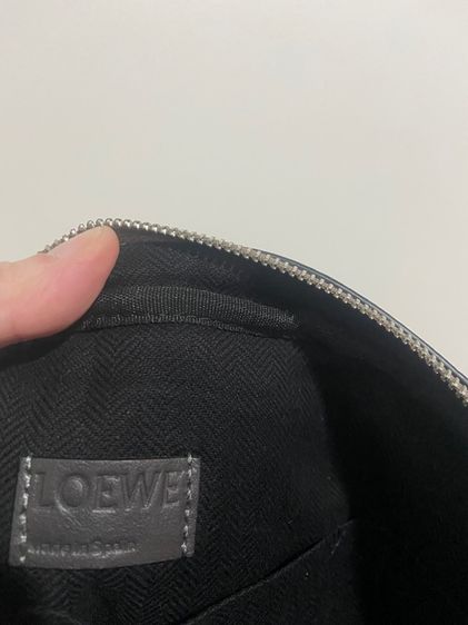 Loewe military bag  รูปที่ 9