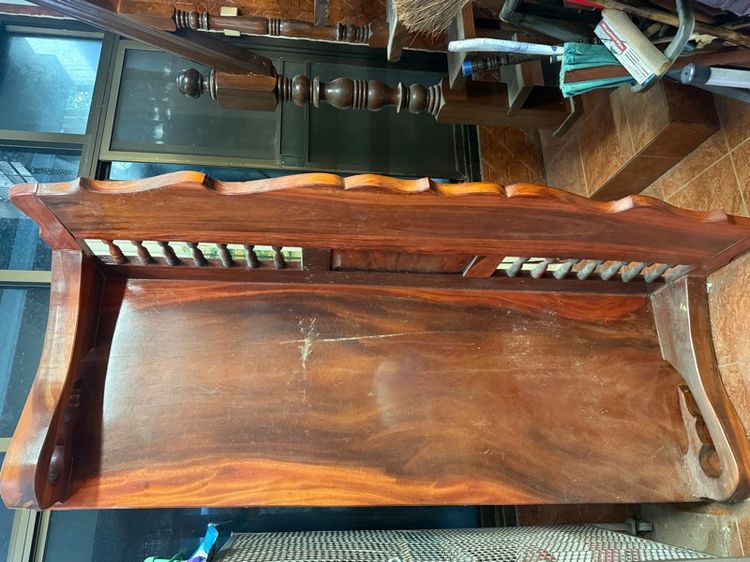 ขายตั่งที่นั่งไม้เนื้อแข็ง 