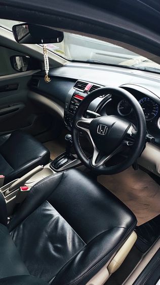Honda City 2013 1.5 V CNG Sedan เบนซิน NGV เกียร์อัตโนมัติ ดำ รูปที่ 4