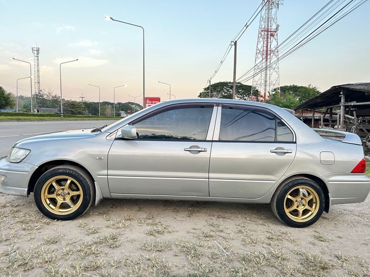 Mitsubishi Lancer 2003 1.6 GLXi Sedan เบนซิน ไม่ติดแก๊ส เกียร์ธรรมดา เทา รูปที่ 4