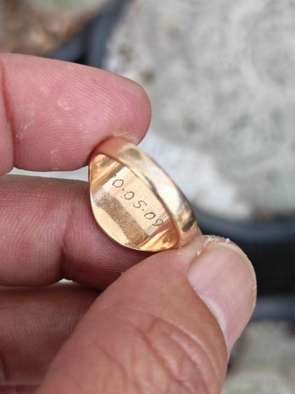 แหวนทองคำแท้​ 9k​ England​ หายากมาก​ แบ่งปันชนหลอมครับ รูปที่ 6