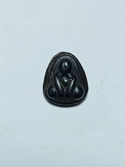 พระปิดตาเนี้อเมฆพัตร