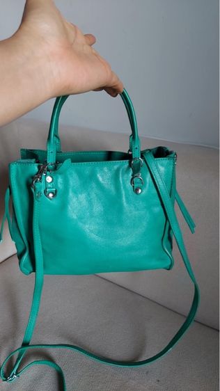 กระเป๋า Balenciaga สีเขียว รูปที่ 2