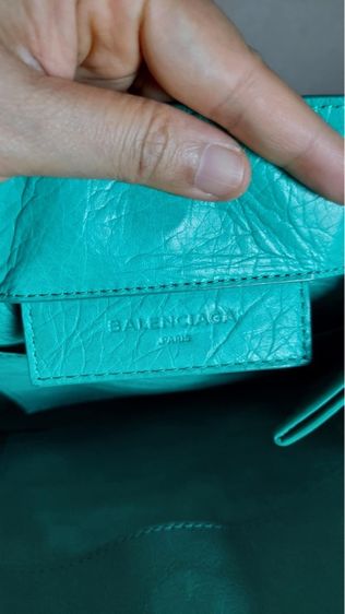กระเป๋า Balenciaga สีเขียว รูปที่ 8