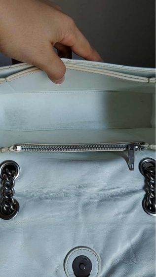 กระเป๋าสะพาย Balenciaga สีขาว รูปที่ 8