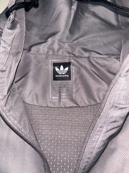 ไม่ระบุ อุปกรณ์อื่นๆ เสื้อแขนยาว adidas สีเทา