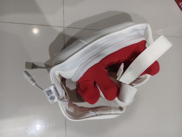 อุปกรณ์เพื่อสุขภาพ FULI เครื่องนวด คอ บ่อ ไหล่ ไฟฟ้า
