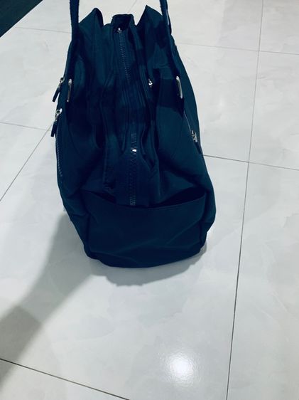 กระเป๋าสะพายข้าง