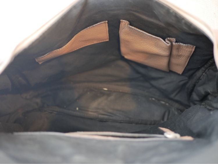 กระเป๋าเป้ Dolce Gabbana สีเบจ รูปที่ 10