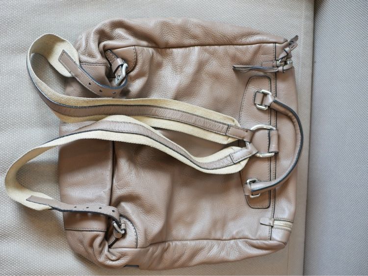 กระเป๋าเป้ Dolce Gabbana สีเบจ รูปที่ 3