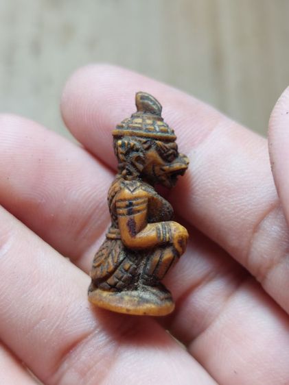 เครื่องรางหนุมานหน้าโขนหลวงพ่อสุ่นวัดศาลากุน รูปที่ 4