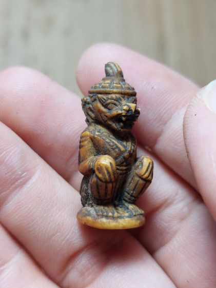 เครื่องรางหนุมานหน้าโขนหลวงพ่อสุ่นวัดศาลากุน รูปที่ 8