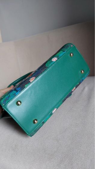 กระเป๋าหนังปลากระเบนแท้สีเขียว รูปที่ 5