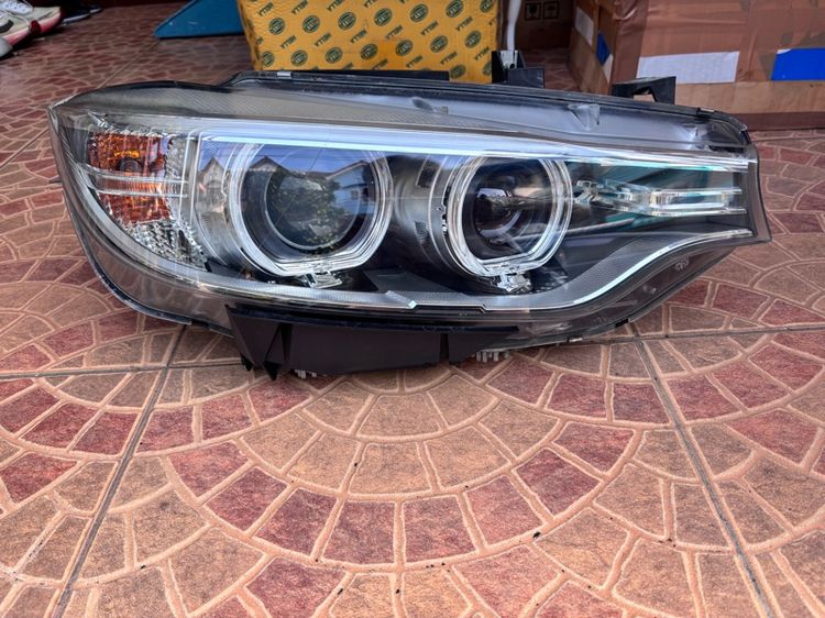 ไฟหน้าขวา BMW f32 420i แท้มือสองญี่ปุ่น