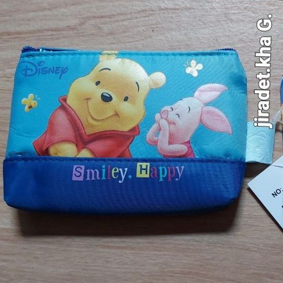 กระเป๋าสตางค์ใบเล็ก Disney ขนาดเพียง 11.5×8 cm. ลวดลายสวยงามมาก สินค้าคัดมาจากโกดังสินค้าญี่ปุ่น สภาพใหม่ 