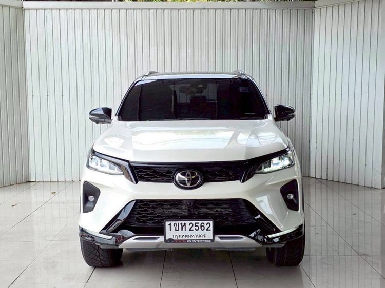 Toyota Fortuner 2021 2.8 LEGENDER 4WD AT Utility-car ดีเซล ไม่ติดแก๊ส เกียร์อัตโนมัติ ขาว รูปที่ 2