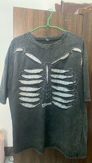 เสื้อกระดูกเท่ๆ แถมเสื้อยืดฟรี 1 