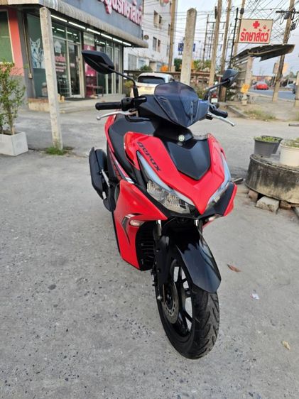 ขายด่วน yamaha aerox ปี 2022 รูปที่ 9