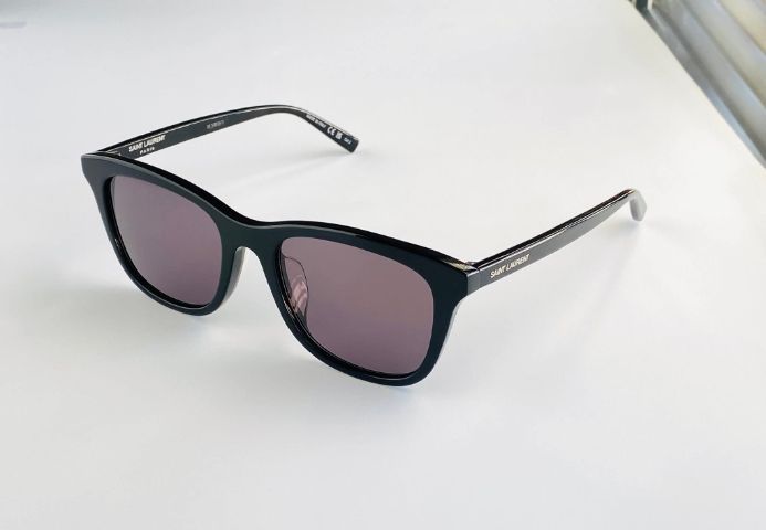 อื่นๆ แว่นตากันแดด เเว่นตา SAINT LAURENT   YSL
