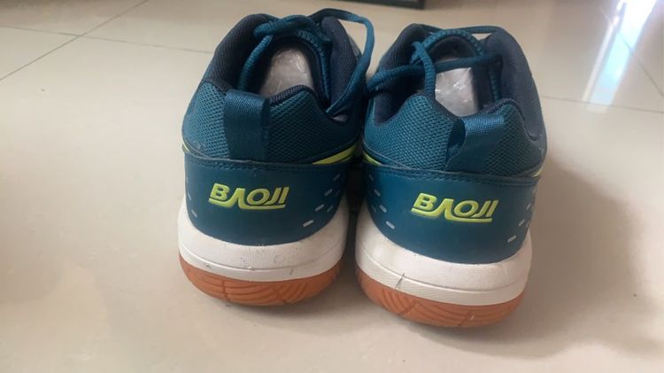 รองเท้าเเบดมินตันและวิ่ง รูปที่ 3