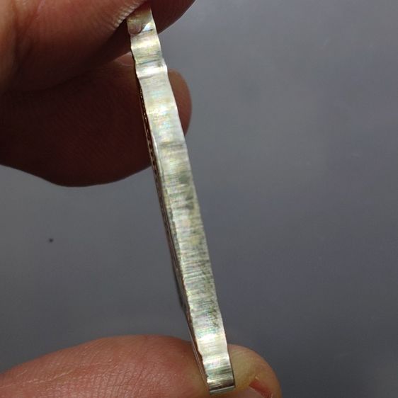 เหรียญระฆังเยอรมัน 2 หน้า หลวงพ่อเกษม เขมโก เนื้อเงิน ขัดเงาสามมิติ รุ่น 5 ธันวามหาราช พ.ศ.2537 พร้อมตลับเดิม รูปที่ 5