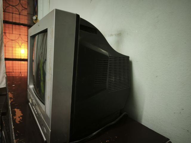 ทีวีรุ่นเก่าโบราณ รูปที่ 2