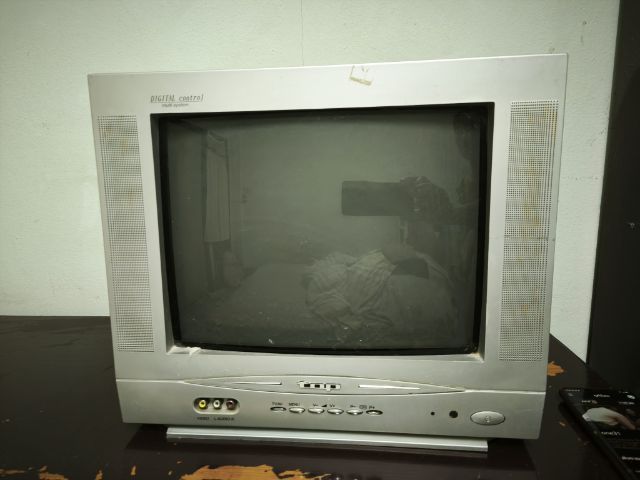 ทีวีรุ่นเก่าโบราณ