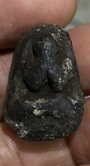 ปิดตาเนื้อผงคลุกรัก