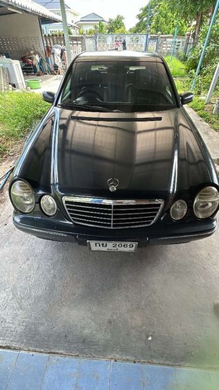 Mercedes-Benz E-Class 2001 E240 Sedan เบนซิน เกียร์อัตโนมัติ เขียว รูปที่ 4
