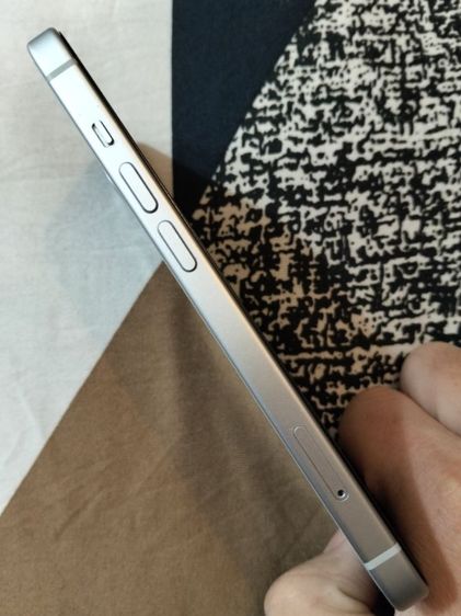 128 GB iphone 15 128GB