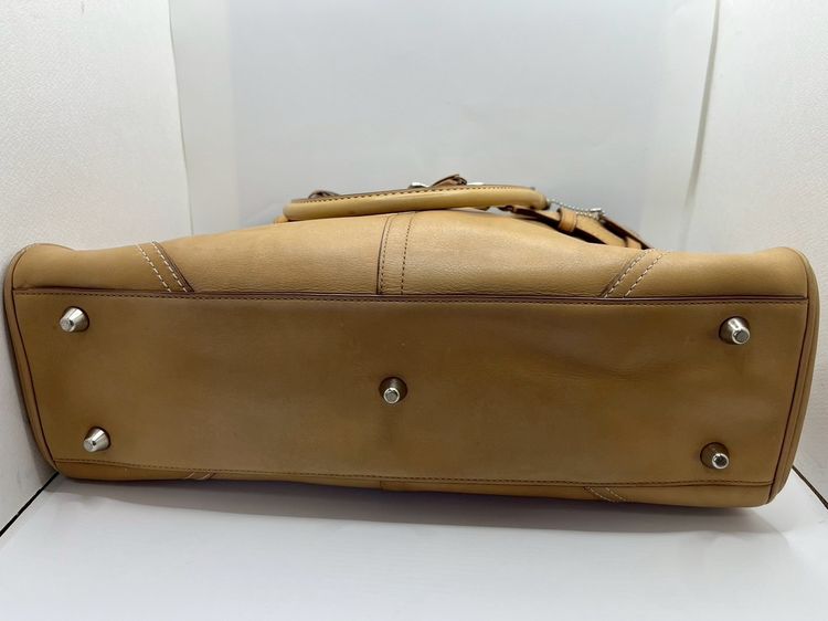 กระเป๋า Coach Hamptons Leather Carryall แท้ 100 💯  ปี 2009 หนังวัว Glovetanned มีความทนทานสูง รูปที่ 4