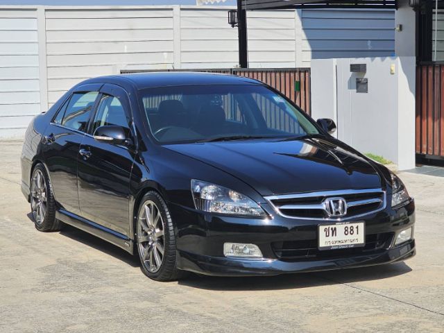 รถ Honda Accord 2.4 E สี ดำ