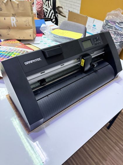 อุปกรณ์ตัด ขายเครื่องไดคัทงานฉลากสติ๊กเกอร์เหมือนใหม่