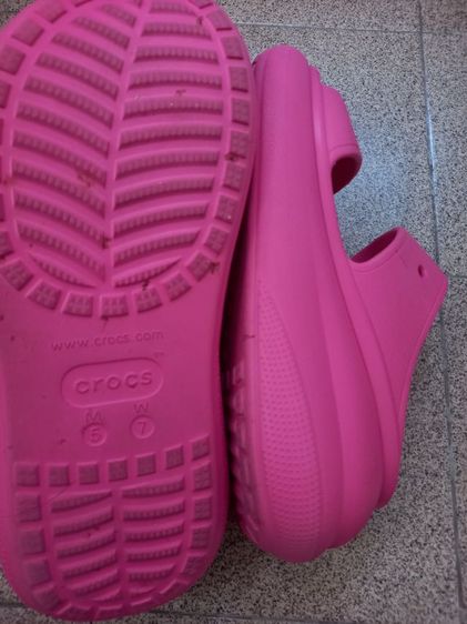 รองเท้า Crocs รูปที่ 3