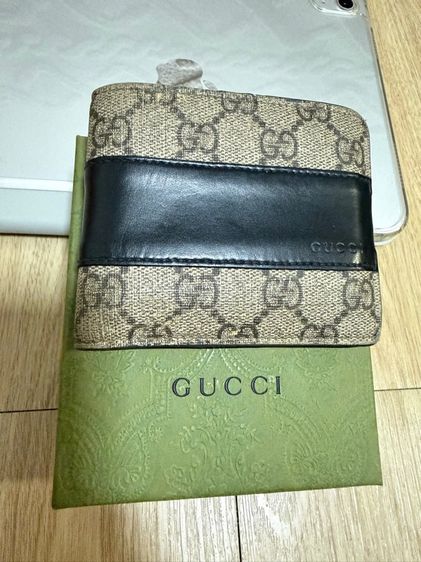 กระเป๋าสตางค์ gucci