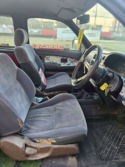 Toyota Hilux Tiger 2001 2.5 GL Pickup ดีเซล ไม่ติดแก๊ส เกียร์ธรรมดา เขียว รูปที่ 4