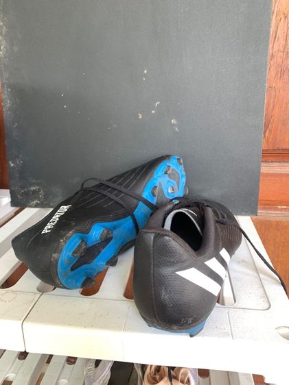 รองเท้าสตาร์ท Adidas พีเอเตอร์ ไซด์ JP 275 สภาพใหม่ครับซื้อมาใหญ่เกินไปขาย 500 บาทรวมส่งรับประกันของแท้ รูปที่ 5