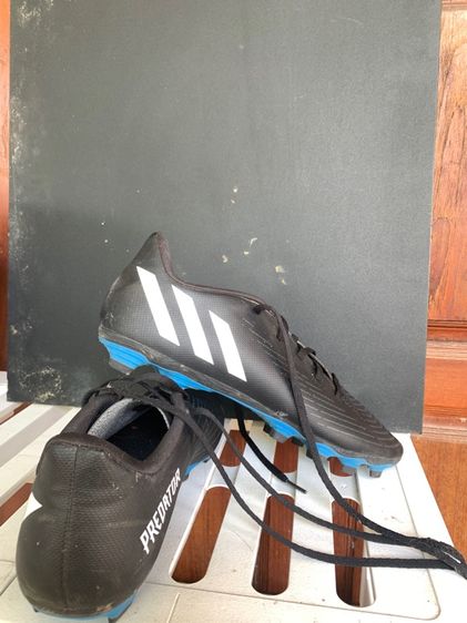 รองเท้าสตาร์ท Adidas พีเอเตอร์ ไซด์ JP 275 สภาพใหม่ครับซื้อมาใหญ่เกินไปขาย 500 บาทรวมส่งรับประกันของแท้ รูปที่ 4