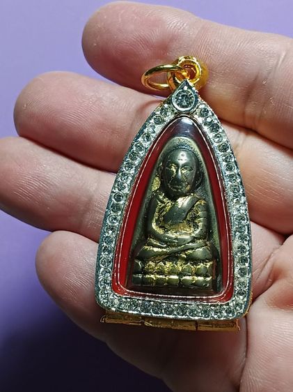 พระหลวงปู่ทวด พิมพ์หลังตีวหนังสือใหญ่ ปี05 วัดช้างให้ เนื้อพิเศษเมฆพัตร พบน้อยมาก หาชมได้ยากยิ่ง พระผ่านการใช้มาบ้าง ปิดทองเก่ามาแต่ดั้งเดิม รูปที่ 13