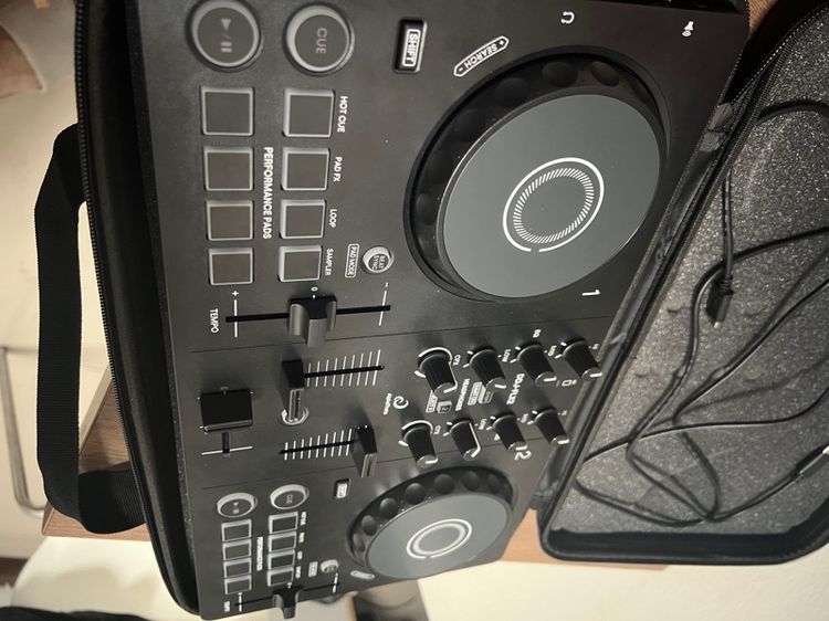 AlphaTheta Compact 2ch DJ Controller DDJ-FLX2 รูปที่ 5