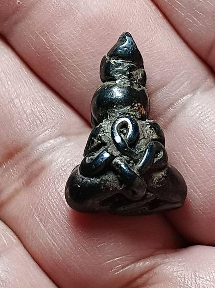 พระปิดตาหลวงพ่อทา วัดพะนียงเเตก เนื้อเมฆพัตร รุ่นเเรก สภาพสวยมาก พระท่านขุนเก่าเก็บเก่า ได้แบ่งปันจากหลานชายท่านมาครับ หาชมยากมากครับ รูปที่ 10